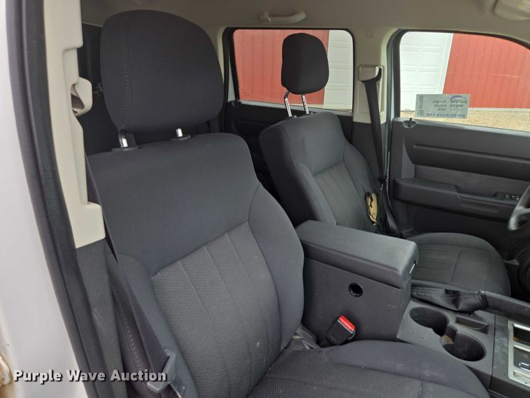 image for item EF1933 2011 Dodge Nitro SUV