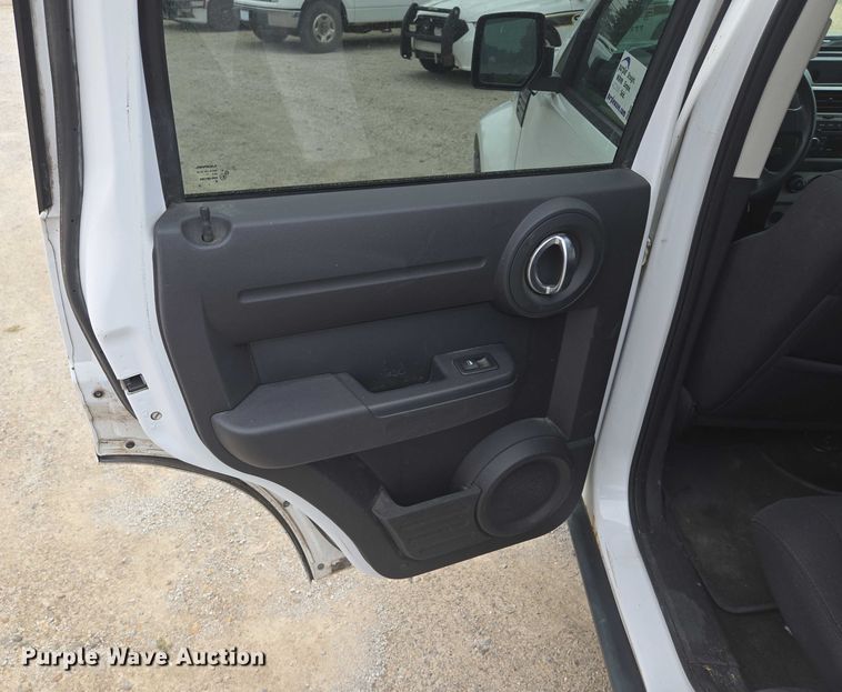 image for item EF1933 2011 Dodge Nitro SUV