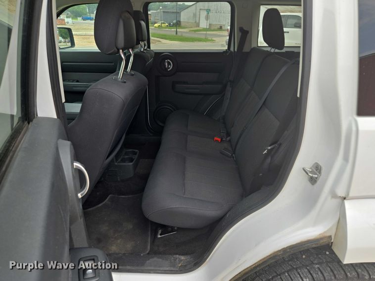 image for item EF1933 2011 Dodge Nitro SUV