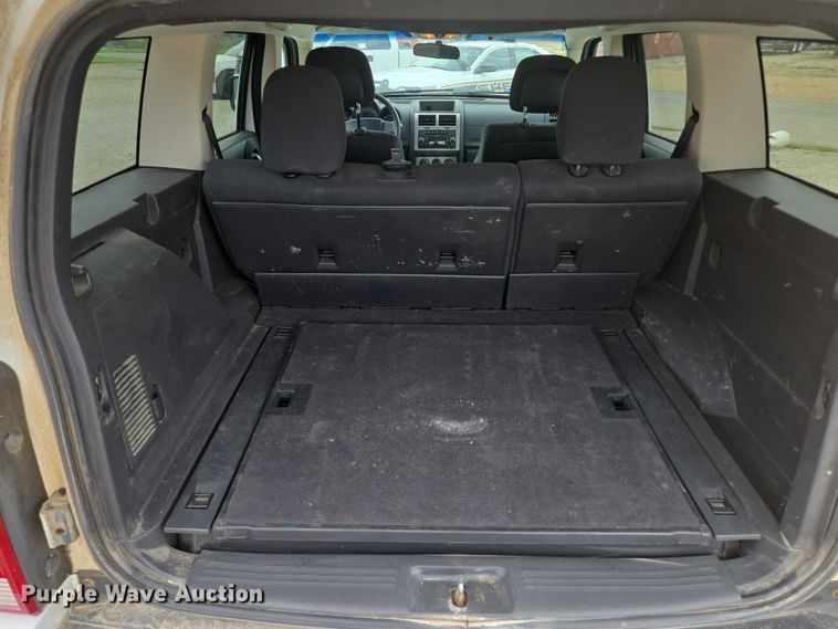 image for item EF1933 2011 Dodge Nitro SUV