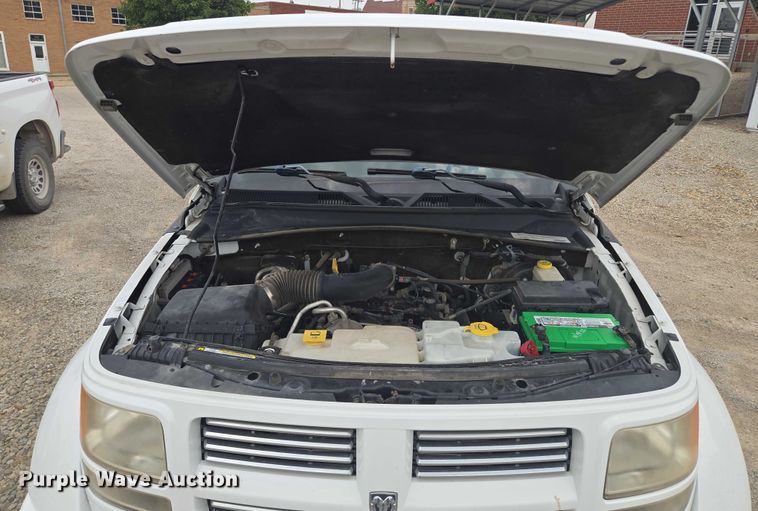 image for item EF1933 2011 Dodge Nitro SUV