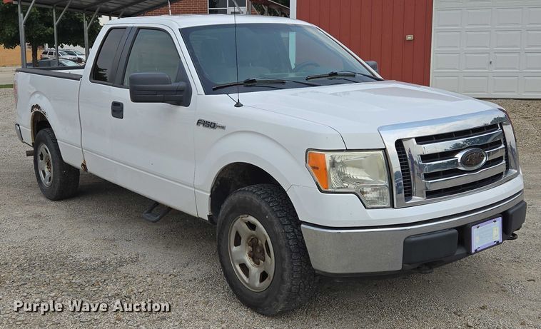 image for item EF1935 2010 Ford F150  SuperCab pickup truck