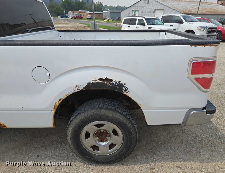 image for item EF1935 2010 Ford F150  SuperCab pickup truck