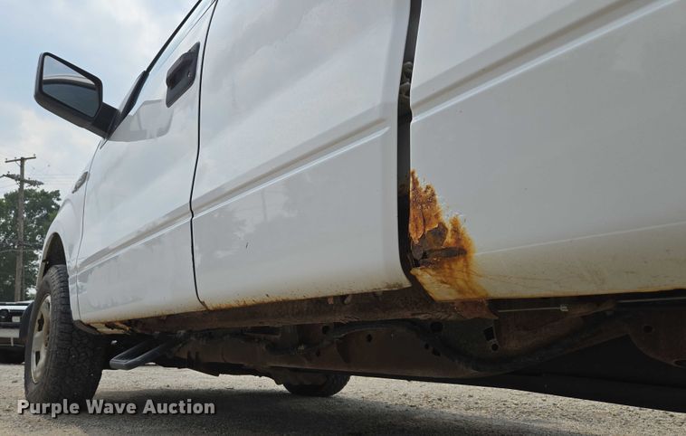 image for item EF1935 2010 Ford F150  SuperCab pickup truck