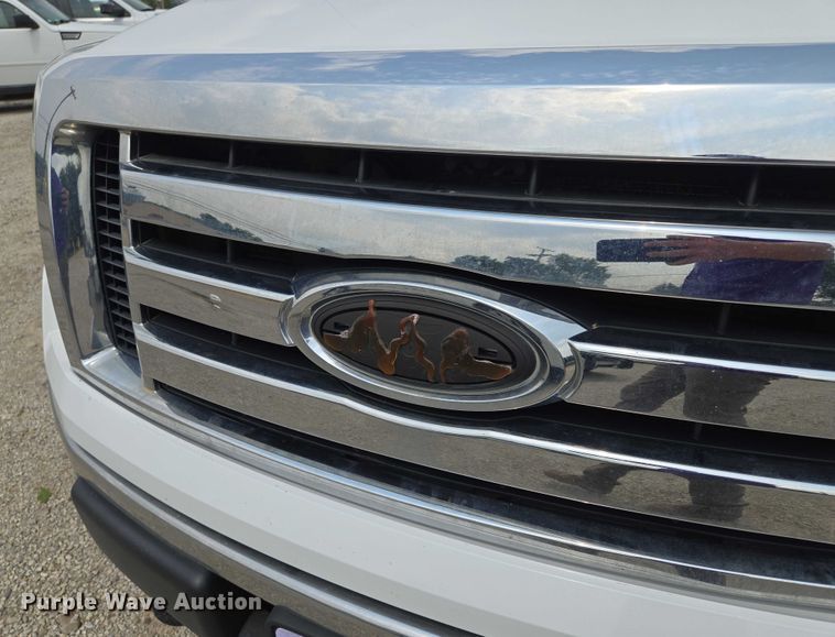 image for item EF1935 2010 Ford F150  SuperCab pickup truck