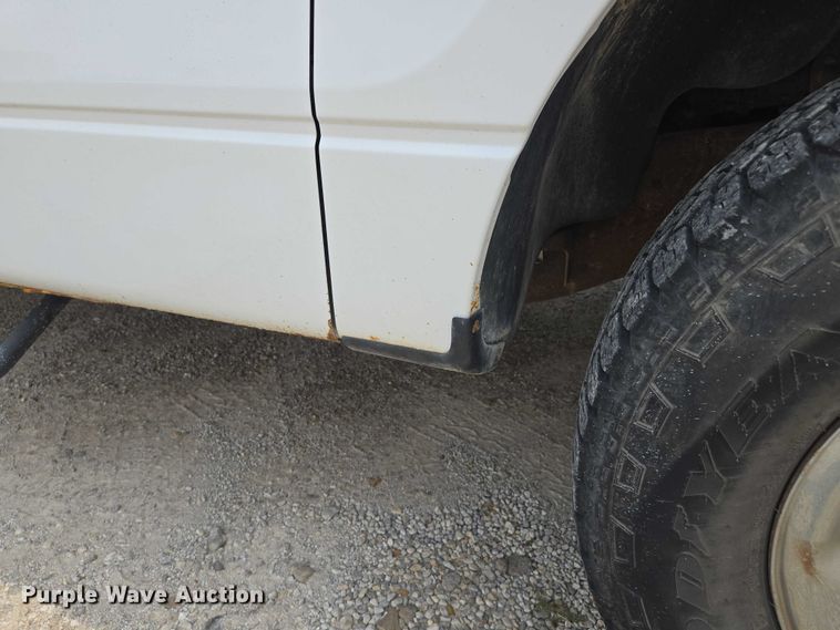 image for item EF1935 2010 Ford F150  SuperCab pickup truck