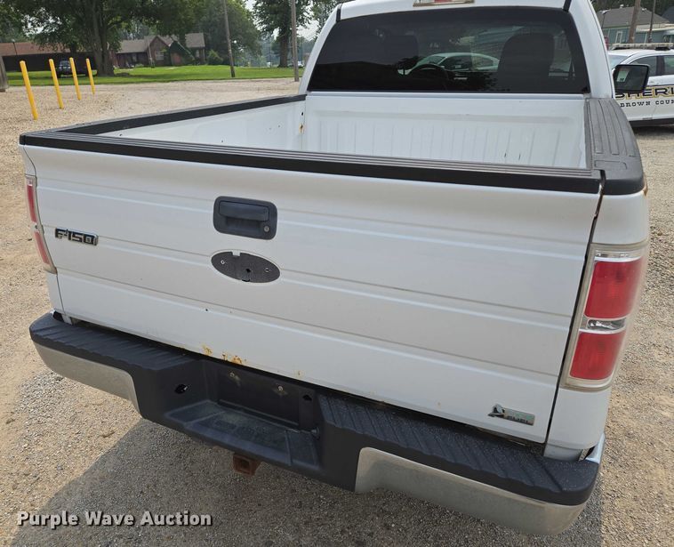 image for item EF1935 2010 Ford F150  SuperCab pickup truck