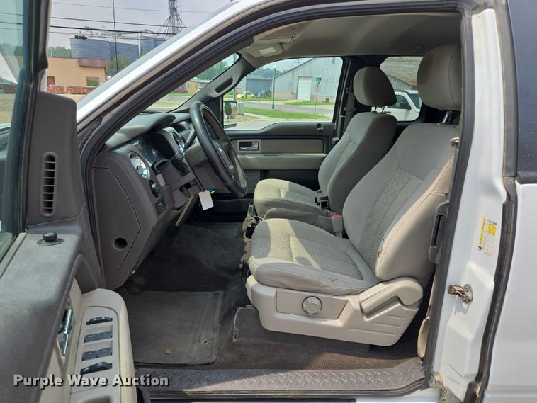 image for item EF1935 2010 Ford F150  SuperCab pickup truck