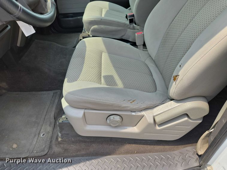 image for item EF1935 2010 Ford F150  SuperCab pickup truck