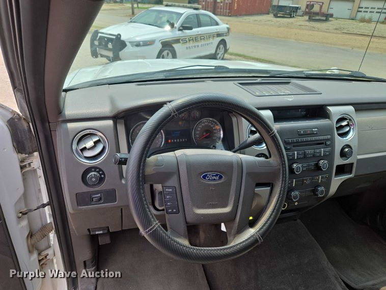 image for item EF1935 2010 Ford F150  SuperCab pickup truck