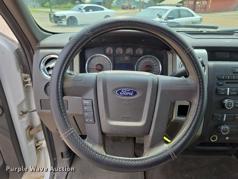 image for item EF1935 2010 Ford F150  SuperCab pickup truck