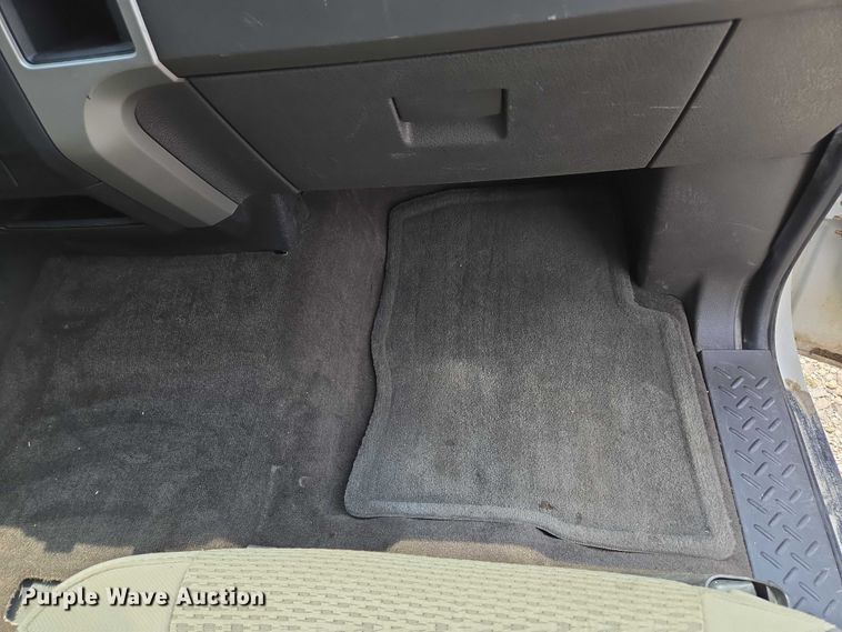 image for item EF1935 2010 Ford F150  SuperCab pickup truck