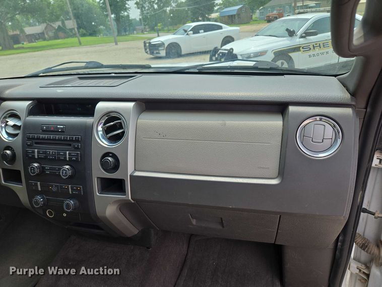 image for item EF1935 2010 Ford F150  SuperCab pickup truck