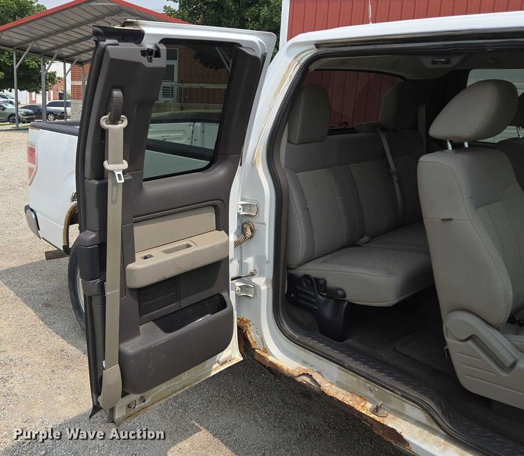 image for item EF1935 2010 Ford F150  SuperCab pickup truck