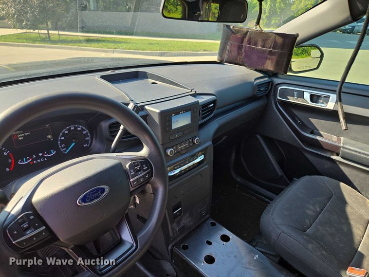 image for item EF1936 2020 Ford Explorer Police Interceptor SUV