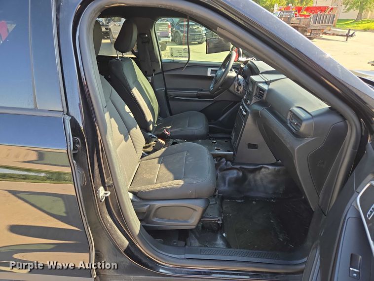 image for item EF1936 2020 Ford Explorer Police Interceptor SUV