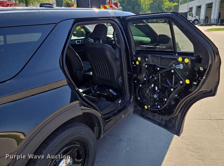 image for item EF1936 2020 Ford Explorer Police Interceptor SUV