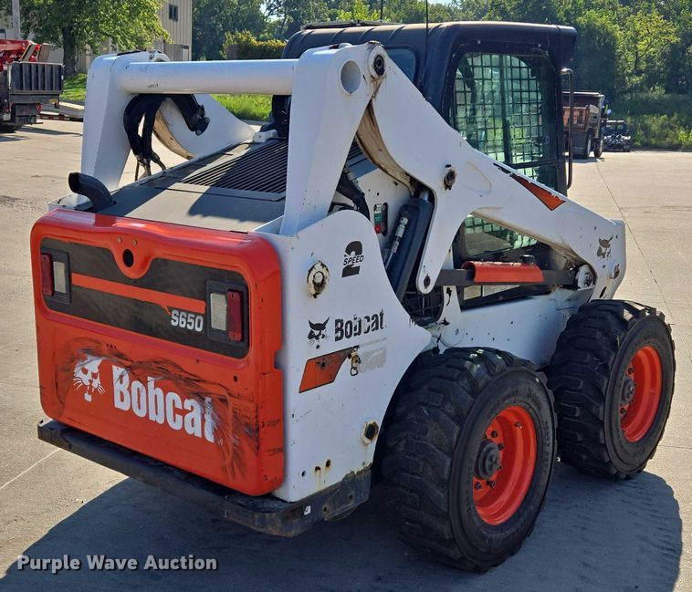 MINI CARGADOR SOBRE RUEDAS 2018 BOBCAT S650