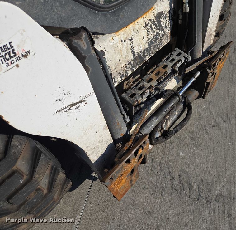 image for item EF1939 2018 Bobcat S650 skid steer loader
