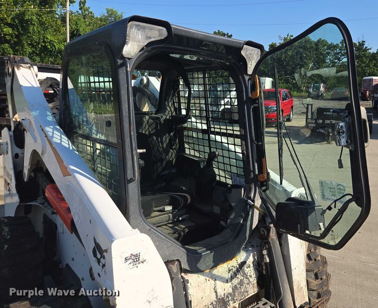 image for item EF1939 2018 Bobcat S650 skid steer loader