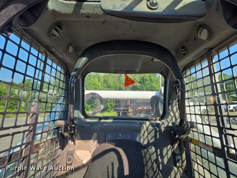 image for item EF1939 2018 Bobcat S650 skid steer loader