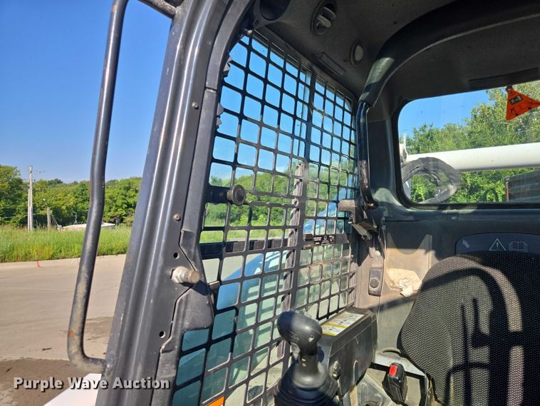 image for item EF1939 2018 Bobcat S650 skid steer loader