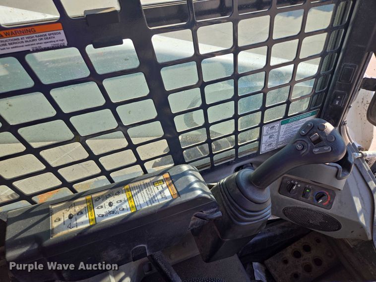 image for item EF1939 2018 Bobcat S650 skid steer loader