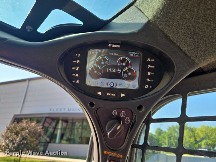 image for item EF1939 2018 Bobcat S650 skid steer loader