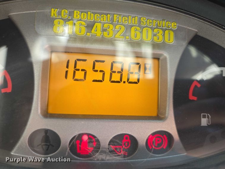 image for item EF1939 2018 Bobcat S650 skid steer loader