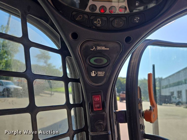 image for item EF1939 2018 Bobcat S650 skid steer loader