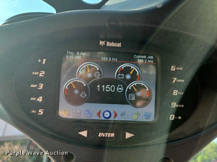 image for item EF1939 2018 Bobcat S650 skid steer loader