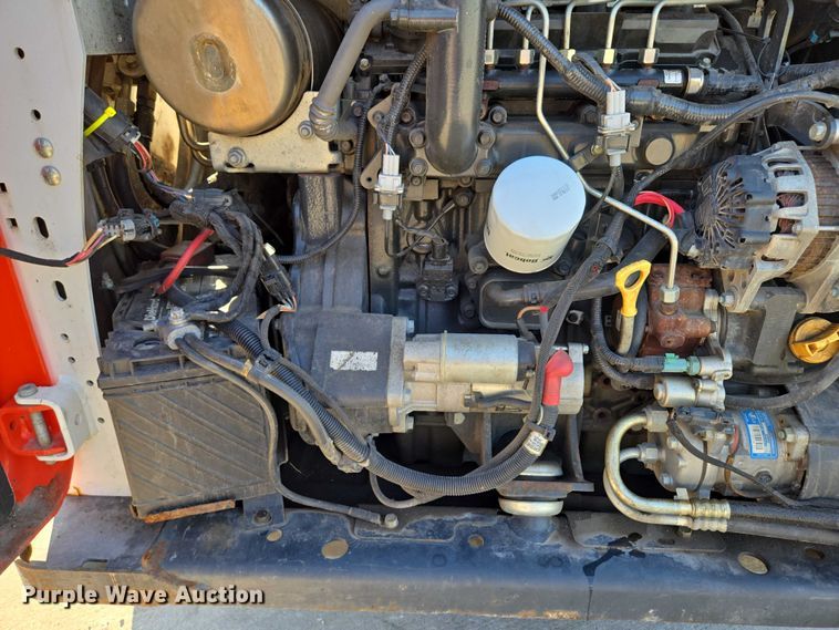 image for item EF1939 2018 Bobcat S650 skid steer loader