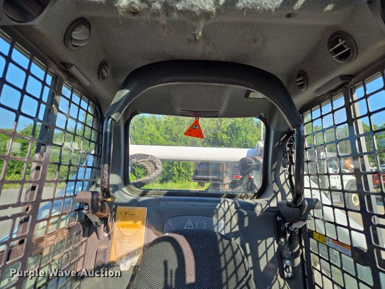 image for item EF1940 2019 Bobcat S650 skid steer loader