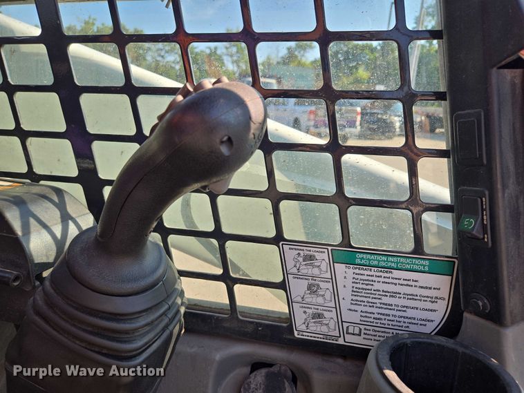 image for item EF1940 2019 Bobcat S650 skid steer loader