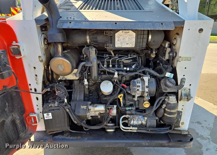 image for item EF1940 2019 Bobcat S650 skid steer loader