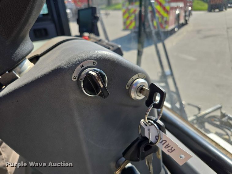 image for item EF1941 2016 Ravo 5 Series 540 street sweeper