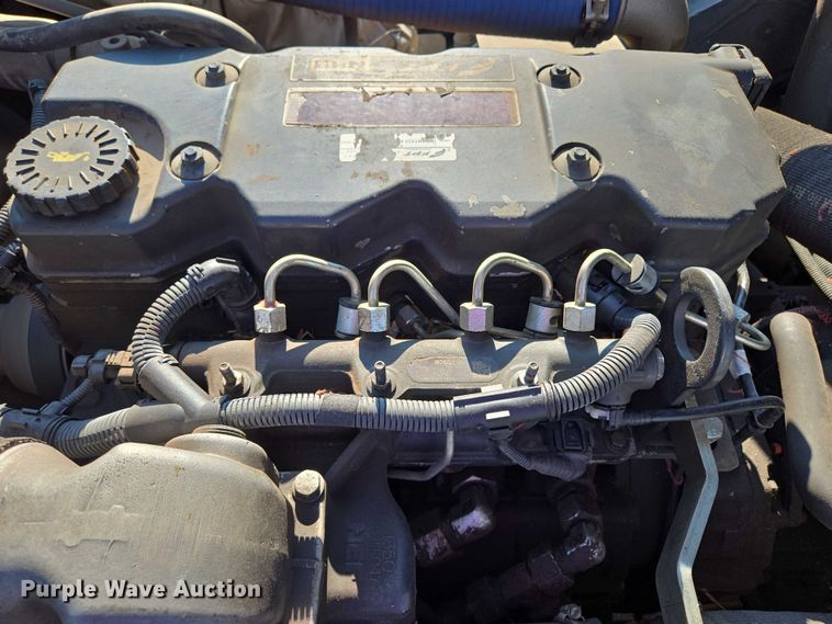 image for item EF1941 2016 Ravo 5 Series 540 street sweeper