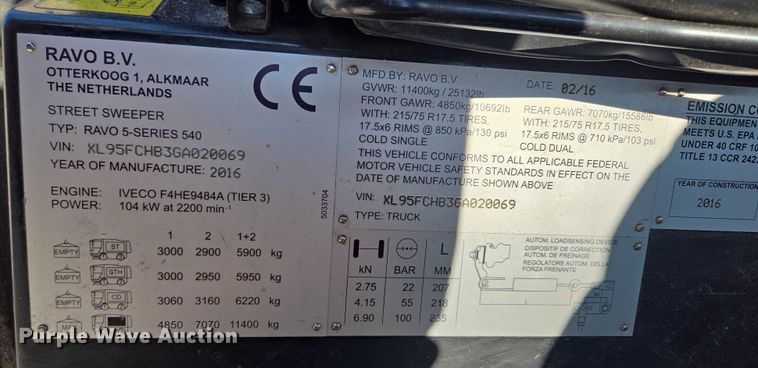 image for item EF1941 2016 Ravo 5 Series 540 street sweeper