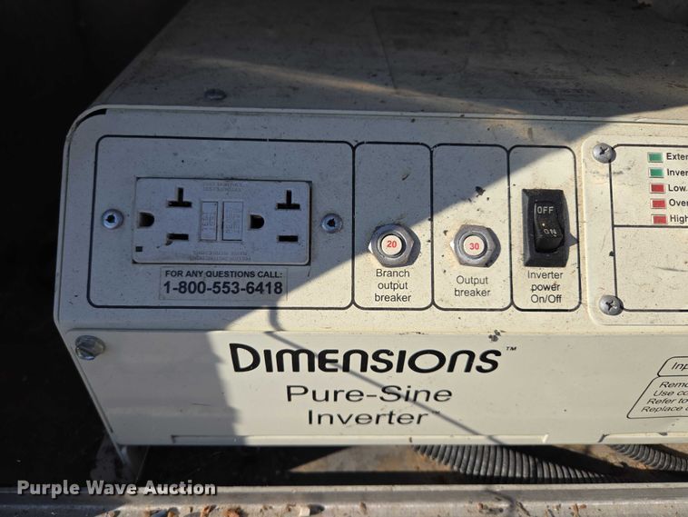 image for item EF1946 2005 International 4400 bucket truck