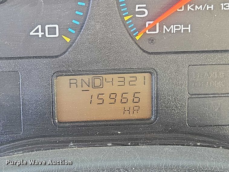 image for item EF1946 2005 International 4400 bucket truck