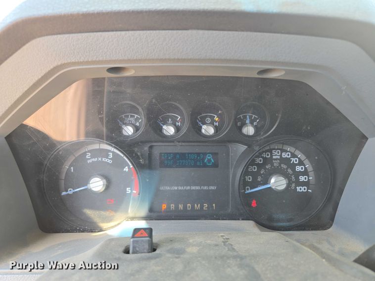 image for item EF1947 2011 Ford F550 Super Duty bucket truck