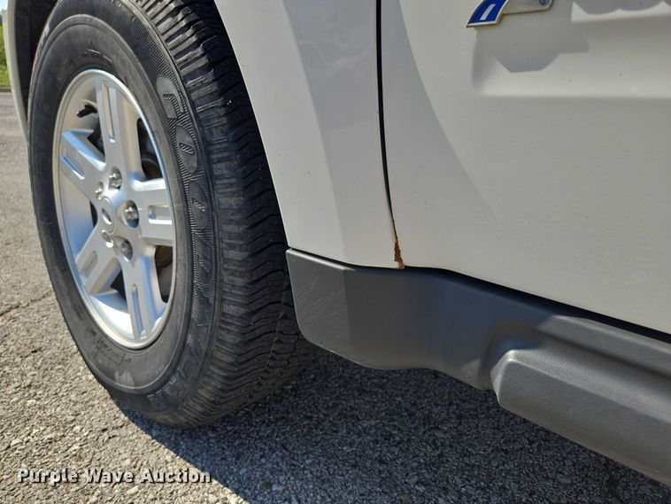 image for item EF1948 2011 Ford Escape Hybrid SUV