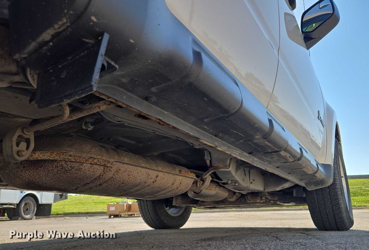 image for item EF1948 2011 Ford Escape Hybrid SUV