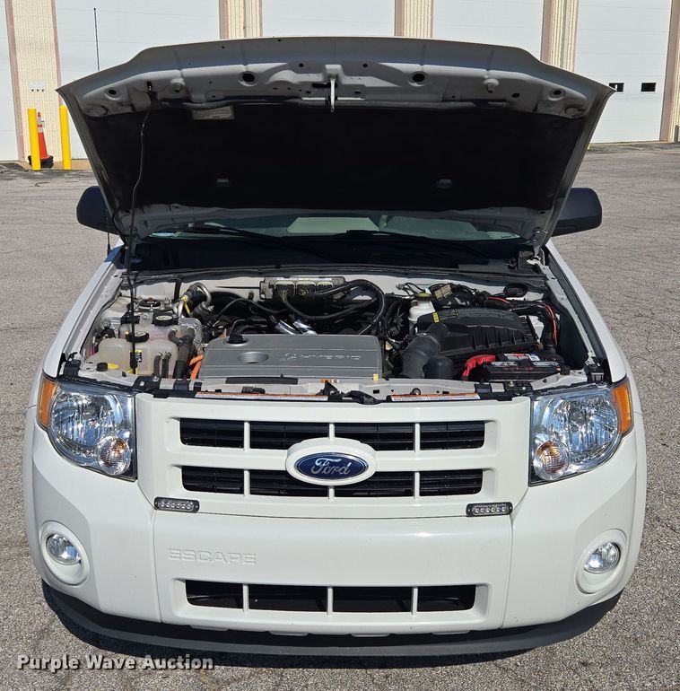 image for item EF1948 2011 Ford Escape Hybrid SUV