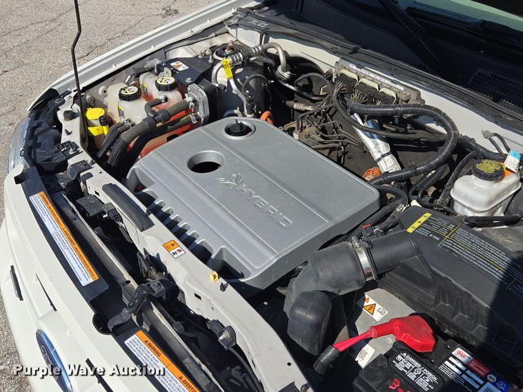 image for item EF1948 2011 Ford Escape Hybrid SUV