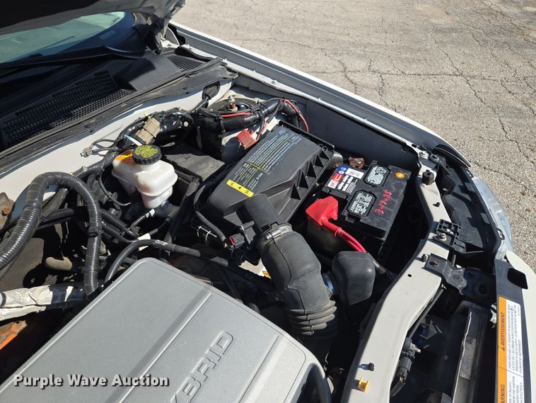 image for item EF1948 2011 Ford Escape Hybrid SUV