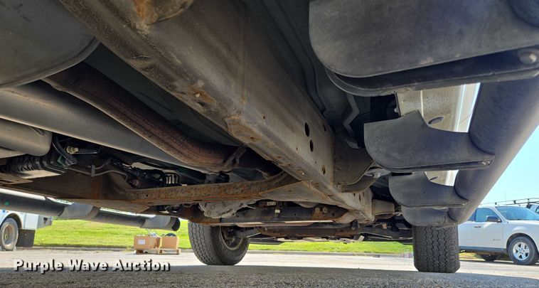 image for item EF1950 2018 Chevrolet Silverado 1500 Crew Cab pickup truck