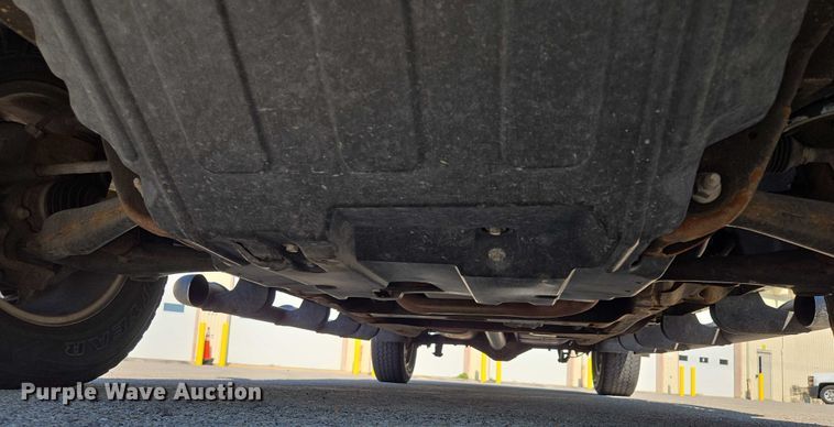 image for item EF1950 2018 Chevrolet Silverado 1500 Crew Cab pickup truck