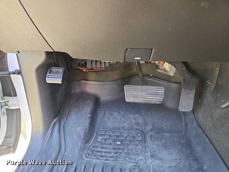 image for item EF1950 2018 Chevrolet Silverado 1500 Crew Cab pickup truck