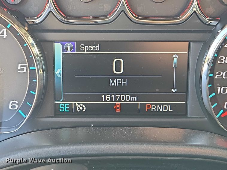 image for item EF1950 2018 Chevrolet Silverado 1500 Crew Cab pickup truck